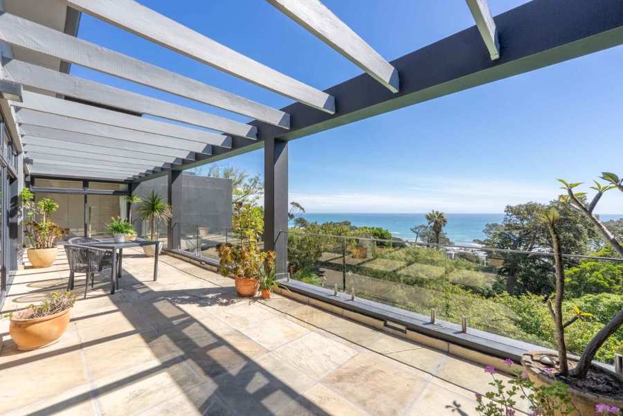 5 Bedroom Property for Sale in Camps Bay Western Cape